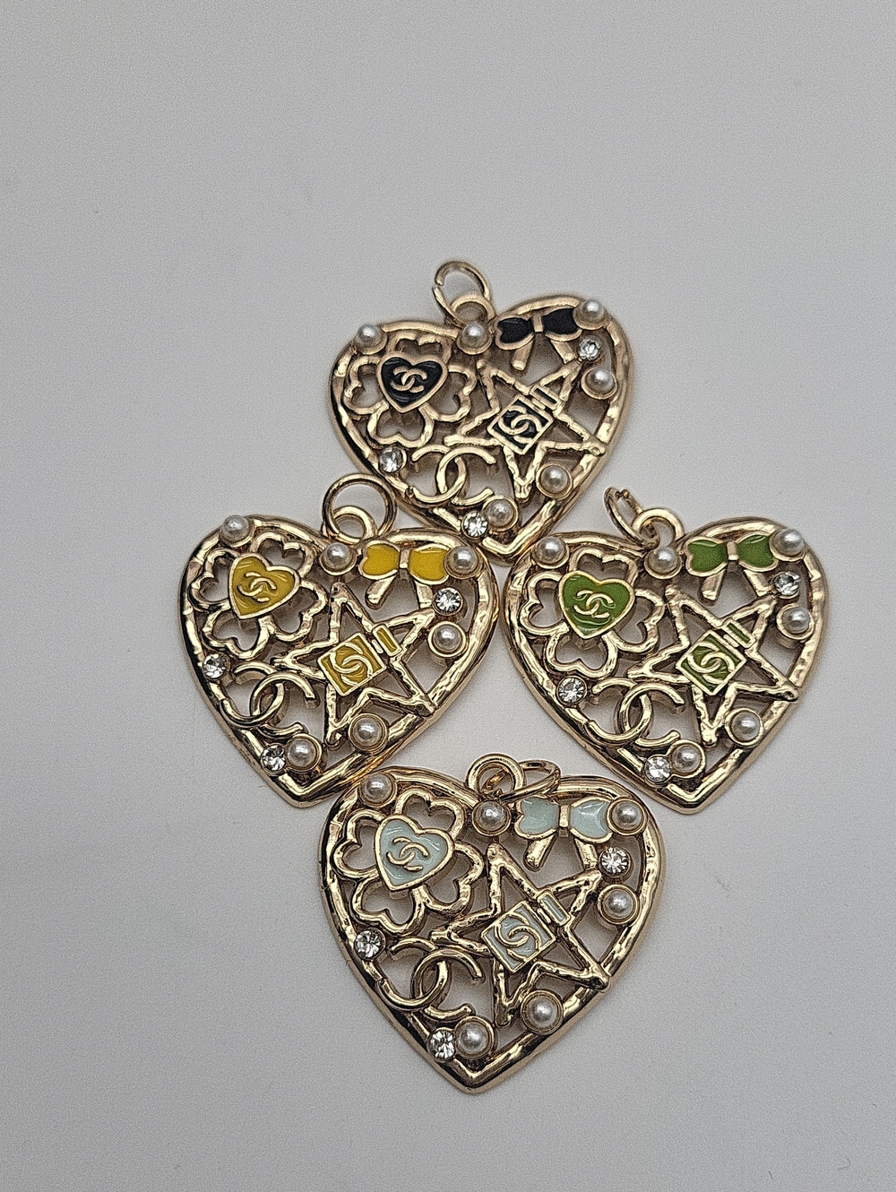 Luxury Zipper Pull Pendant